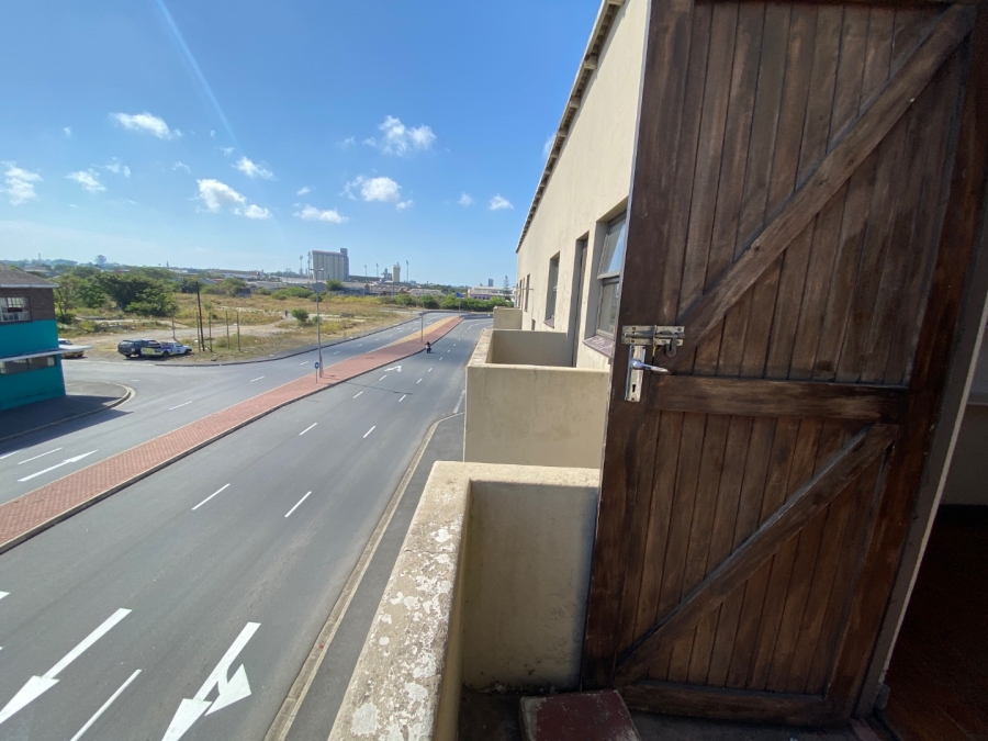 Commercial Property for Sale in Quigney Eastern Cape